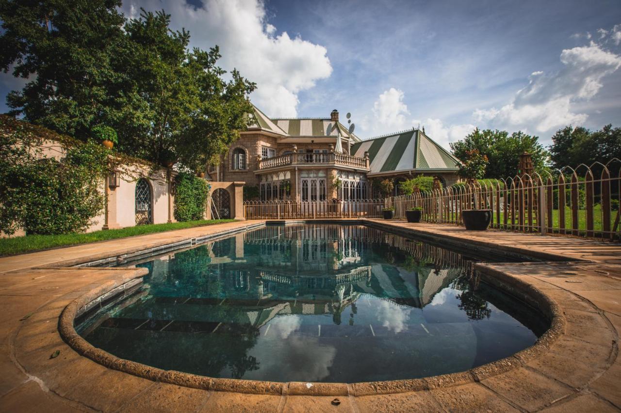 Schoon Huis Manor Κέμπτον Παρκ Εξωτερικό φωτογραφία